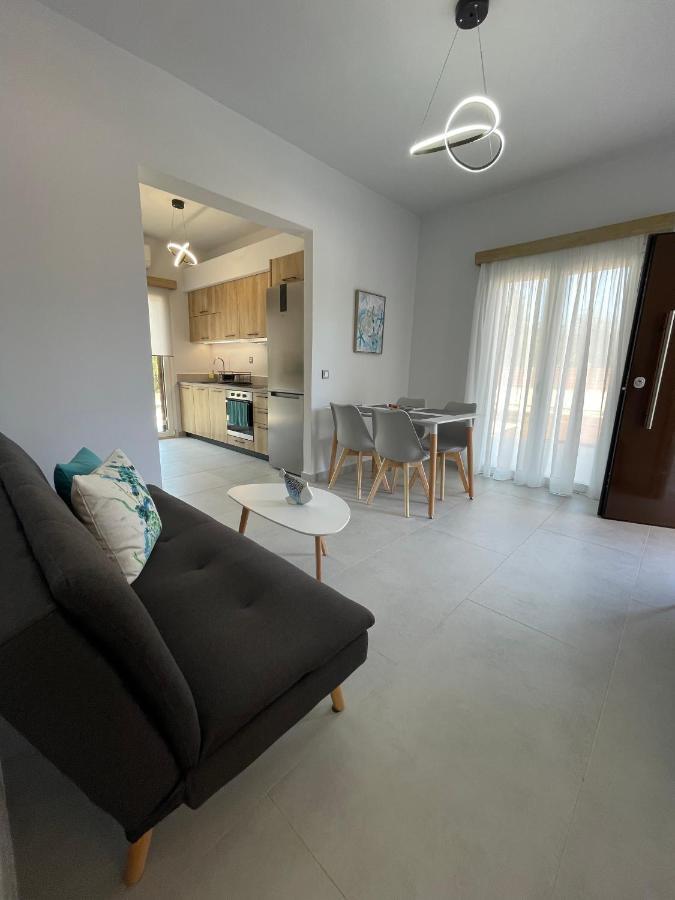 Rodelia Apartment *