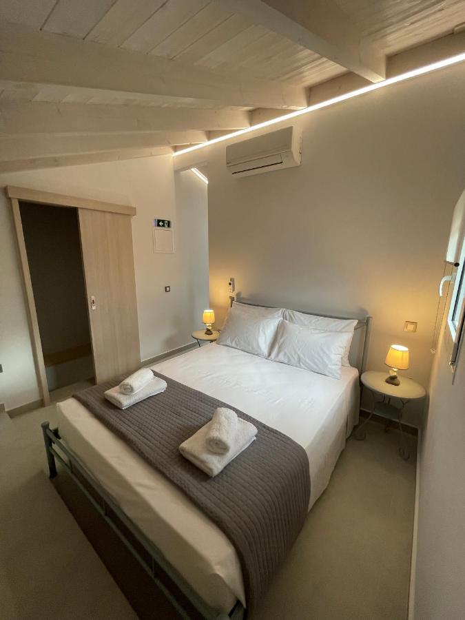 Apartment Rodelia Roda (Corfu)