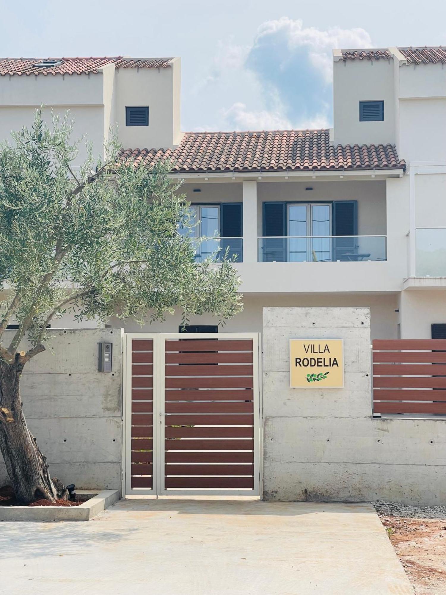 Rodelia Apartment